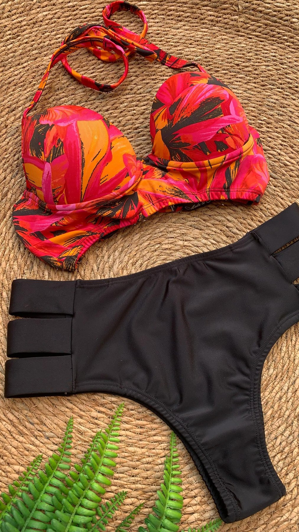 Conjunto Tropical Vibrante